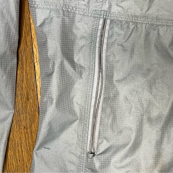 Avalanche Outdoor Jacket - Picture 6 of 6